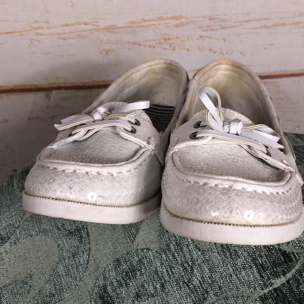 DWS7 - American Eagle White Sequin Slip-Ons  Size 6.5 - Picture 4 of 6